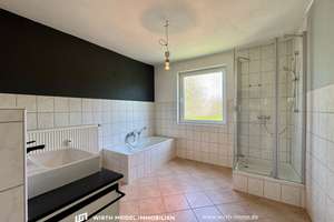 1.139 m² Grundstücksfläche mit Dreifamilienhaus und Doppelgarage an der Haardt – Die vollständige Adresse der Immobilie erhältst du vom Anbieter., 97422 Eselshöhe/Haardt, Schweinfurt – Vorschaubild 18