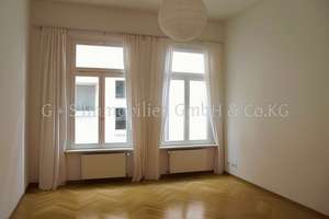 Traumhafte  4 Zimmer-Altbau-Wohnung 
mit Balkon - Nähe Theater - – Die vollständige Adresse der Immobilie erhältst du vom Anbieter., 38102 Östliches Ringgebiet, Braunschweig – Vorschaubild 3
