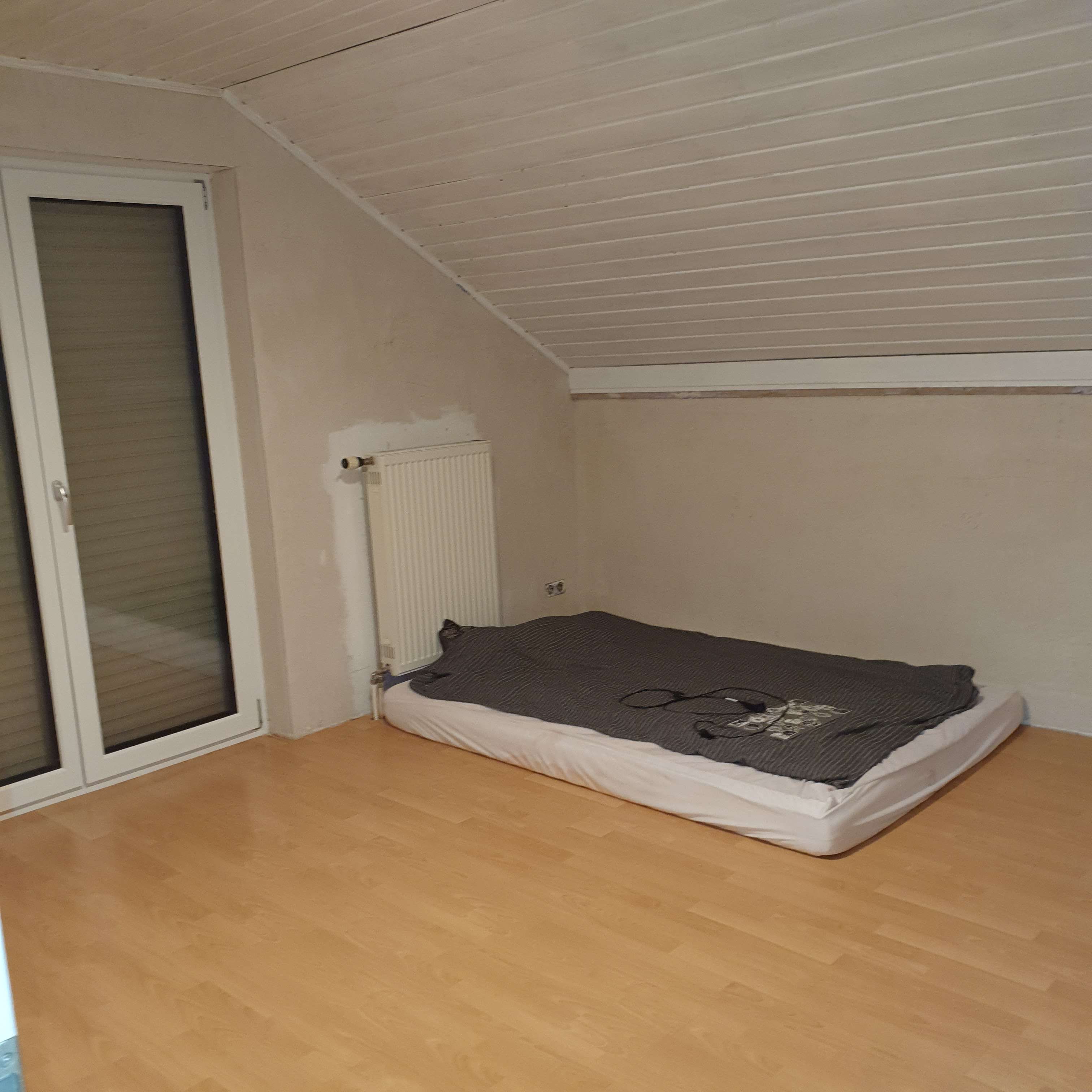 Immobilie in Maulbronn - Maulbronn, großzügiges , freistehendes Enfamilienhaus mit großem Grundstück - Bild 4
