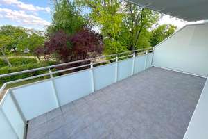 ** Sofort bezugsfrei ** - Attraktive 3-Zimmer-ETW mit großem Balkon in gesuchter Lage von Wiesbaden – Die vollständige Adresse der Immobilie erhältst du vom Anbieter., 65189 Südost, Wiesbaden – Vorschaubild 3