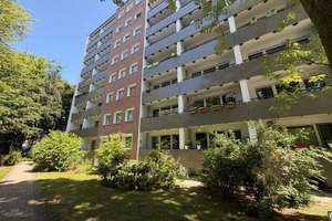 Energetisch aufgewertet & gut vermietet – Kapitalanlage in Lokstedt – Die vollständige Adresse der Immobilie erhältst du vom Anbieter., 22527 Lokstedt, Hamburg – Vorschaubild 1