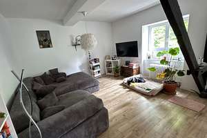 Altbauliebe - 3-Zimmer-Wohnung mit Gartennutzung zu vermieten
