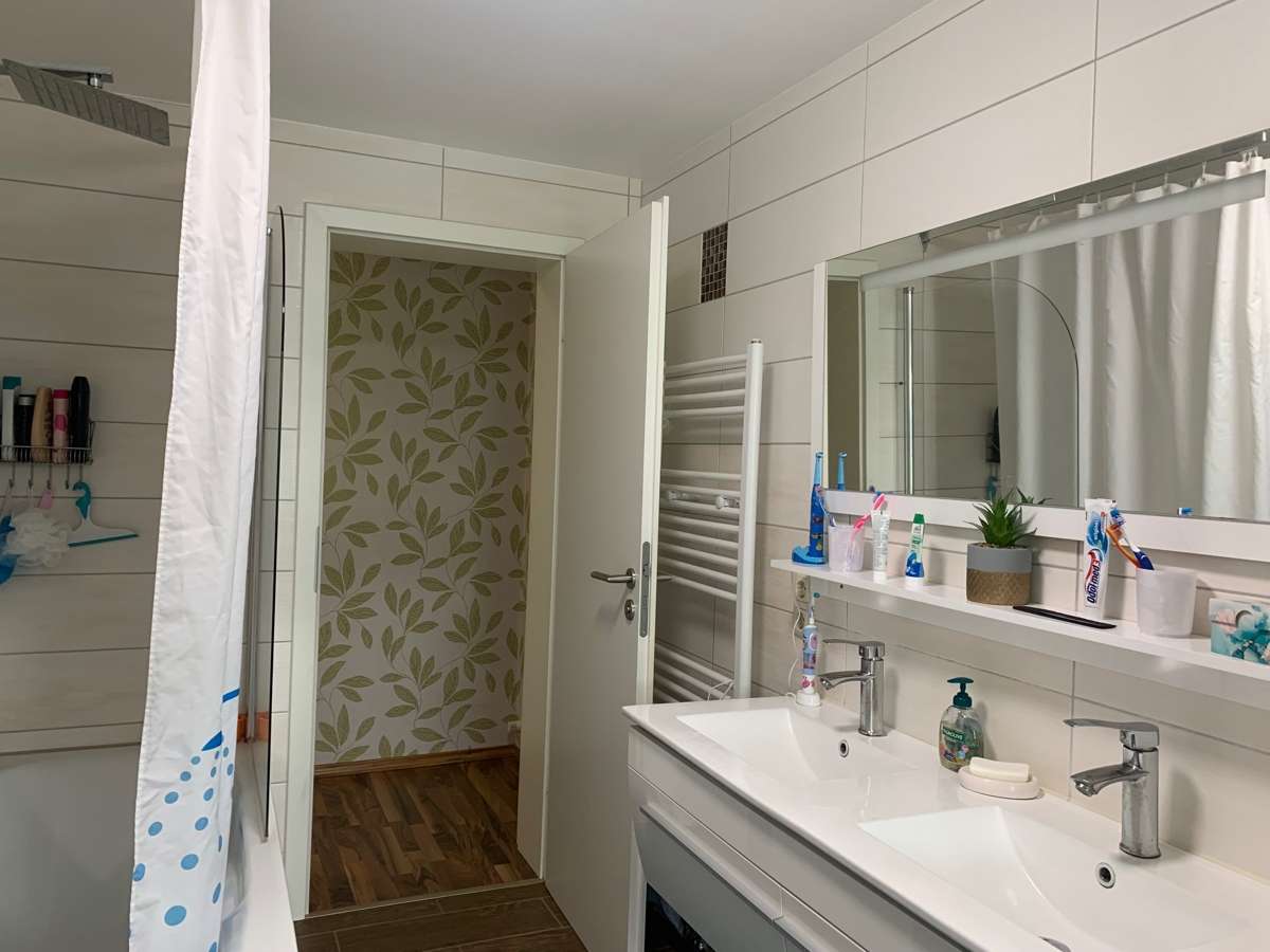 Immobilie in Asbach - HENNEF -Nähe-, Top freist. Einfam. Haus ca. 170 m² WNfl., mit evtl. Einliegerber., und 730 m² GrSt. - Bild 11