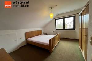 Gepflegtes Zweifamilienhaus mit großzügigem Grundstück, Terrasse, Balkon und Garage in Mutlangen – Spagenstraße 10, 73557 Mutlangen – Vorschaubild 28