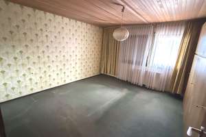 Neubau oder Kernsanierung? Freistehendes 5 1/2-Zimmer-Einfamilienhaus auf riesigem Eckgrundstück – Falkentorstr. 39, 71157 Hildrizhausen – Vorschaubild 11