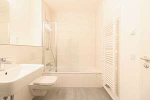 Zwei Bäder, große Loggia – großzügig wohnen im Schwedler Home – Gref-Völsing-Strasse 23, 60314 Ostend, Frankfurt am Main – Vorschaubild 6