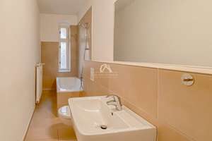 SCHMUCKE ALTBAUWOHNUNG IN EINEM TOP-ZUSTAND! RUHIG GELEGEN UND PERFEKT GESCHNITTEN! PROVISIONSFREI! – Behmstraße 67, 10439 Prenzlauer Berg, Berlin – Vorschaubild 8