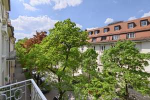 KERNSANIERTE LUXUS-ALTBAUWOHNUNG / RARITÄT IN TRAUMLAGE