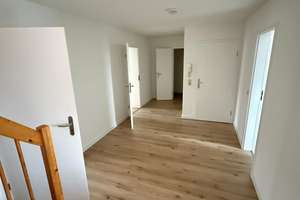 Große 3-Zimmer Maisonette mit Einbauküche, zwei Bädern, Stellplatz und Laminat in ruhiger Lage! – Die vollständige Adresse der Immobilie erhältst du vom Anbieter., 9130 Sonnenberg, Chemnitz – Vorschaubild 11