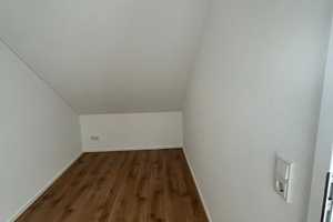Neuwertiges Reihenmittelhaus in Crailsheim – Dammstraße 57, 74564 Schwäbisch Hall (Kreis) – Vorschaubild 15