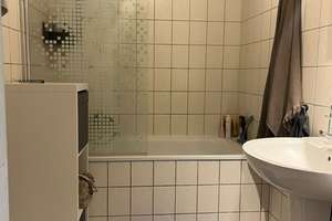 ***GROSSZÜGIGE DACHGESCHOSS-WOHNUNG  IN GEFRAGTER ZOOLAGE*** – Grafenberger Allee 76, 40237 Düsseltal, Düsseldorf – Vorschaubild 9