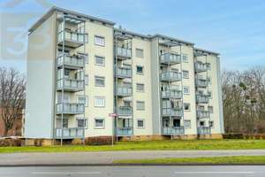 Modernisierte 4-Zimmerwohnung mit Balkon & Stellplatz in SZ-Lebenstedt! Meine Wohnung=Mein Partner!