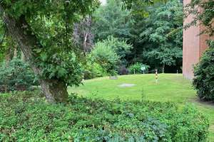 4-Zi-Whg mit 7 m Südbalkon zw.  Naturschutzgebiet und Kupferteich,  incl. 2 Stellpl., ohne Courtage – Die vollständige Adresse der Immobilie erhältst du vom Anbieter., 22159 Farmsen-Berne, Hamburg – Vorschaubild 5