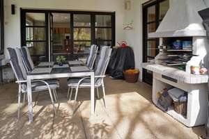 Hausgefühl statt Wohnung | 168 m² Maisonette | Kamin | Terrasse | Doppelgarage | frei 01.10. – Die vollständige Adresse der Immobilie erhältst du vom Anbieter., 90766 Unterfarrnbach, Fürth – Vorschaubild 2