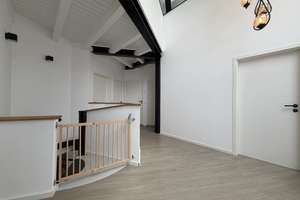 Außergewöhnliche Architektur mit Loftcharakter und Traumausblick über Gladenbach – Die vollständige Adresse der Immobilie erhältst du vom Anbieter., 35075 Gladenbach – Vorschaubild 13