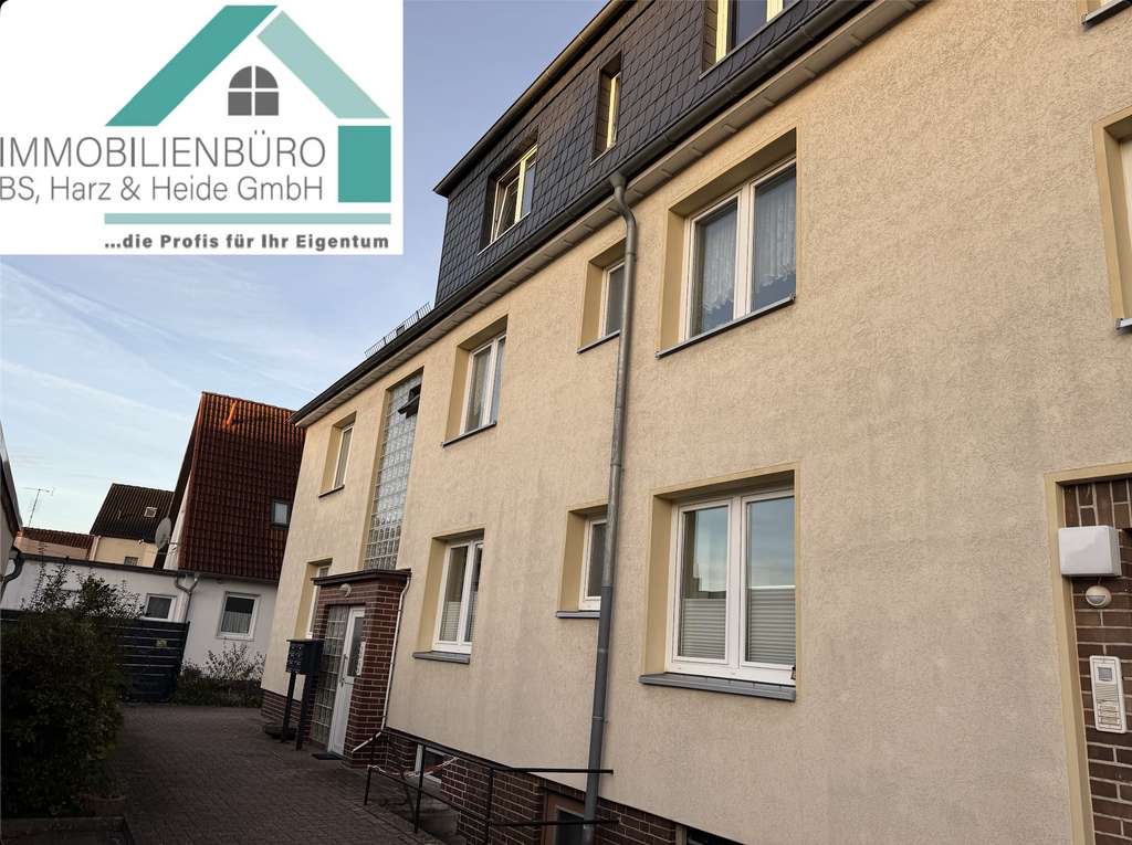 Gepflegtes Mehrfamilienhaus mit 8 Wohneinheiten in Celle