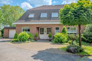 Zuhause im Urlaub! Klassisch-elegante Familienvilla mit Einliegerwohnung  in Traumlage von Höhscheid – Solingen – Vorschaubild 3