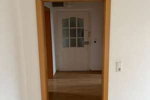 Helle 2,5-Zimmer Wohnung im 2. OG in Duisburg-Neumühl