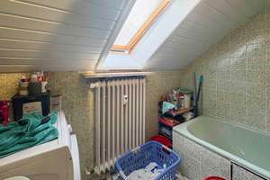 Top-Investment in Augsburg – Vermietete 3-Zimmer-Wohnung mit Balkon in zentraler Lage  – Die vollständige Adresse der Immobilie erhältst du vom Anbieter., 86165 Lechhausen-Süd, Augsburg – Vorschaubild 8