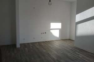 Neuwertige 4-Zimmerwohnung mit Terrasse - ideal für kleine Familie, Paar oder Berufstätigen-WG – Die vollständige Adresse der Immobilie erhältst du vom Anbieter., 71364 Winnenden – Vorschaubild 3