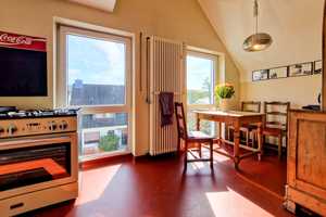Wohlfühlen: Charmantes 7-Zi.-EFH mit Kamin, Einliegerwohnung und großem Grundstück – Köln – Vorschaubild 5