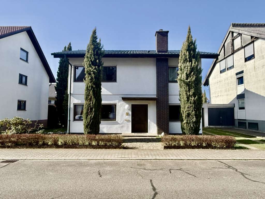 Immobilie in Plankstadt - +++ Renovierungsbedürftiges EFH in guter Lage von Plankstadt +++ - Bild 0