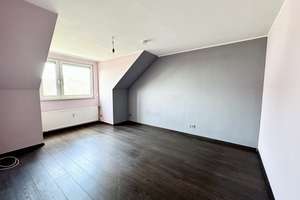Attraktive 2-Zimmer-Dachgeschosswohnung mit Weitblick, Balkon und Klimaanlage in Solingen, ab sofort – Die vollständige Adresse der Immobilie erhältst du vom Anbieter., 42659 Burg/Höhscheid, Solingen – Vorschaubild 13