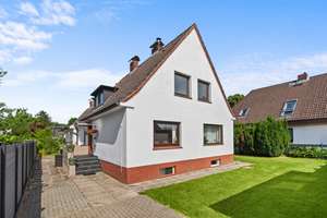 Einfamilienhaus mit vielen Möglichkeiten in ruhiger Anliegerstraße von Barsbüttel-Stellau !!! – Die vollständige Adresse der Immobilie erhältst du vom Anbieter., 22885 Barsbüttel – Vorschaubild 26