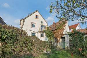 Ihr kleines Paradies – Sanierungsbedürftiges Mehrfamilienhaus – Die vollständige Adresse der Immobilie erhältst du vom Anbieter., 64579 Gernsheim – Vorschaubild 8