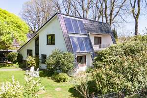 Seltene Gelegenheit: Schönes Architektenhaus mit eingewachsenen Grundstück in begehrter Wohnlage – Die vollständige Adresse der Immobilie erhältst du vom Anbieter., 22397 Lemsahl-Mellingstedt, Hamburg – Vorschaubild 3