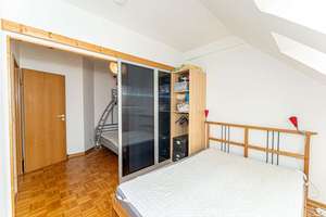 Helle 2-Zimmer Dachgeschosswohnung mit tollem Ausblick – Heidelberger Straße 37A, 12059 Neukölln (Ortsteil), Berlin – Vorschaubild 11