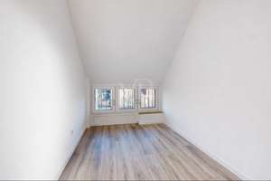 Ankommen und genießen – Maisonettewohnung mit besonderem Flair – Die vollständige Adresse der Immobilie erhältst du vom Anbieter., 53125 Brüser Berg, Bonn – Vorschaubild 11