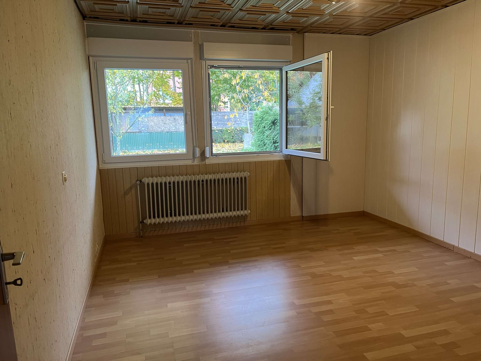 Immobilie in Durlangen - Schönes EFH mit ELW und großem Garten in ruhiger Lage - Bild 5