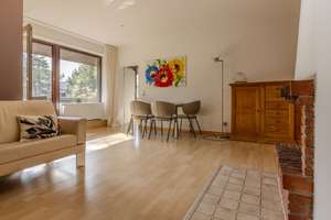 EIN FUSSWEG ZUR ELBE - Gepflegte Eigentumswohnung mit Kamin, Süd-Balkon, TG-Stellplatz in Sackgasse! – Die vollständige Adresse der Immobilie erhältst du vom Anbieter., 22605 Othmarschen, Hamburg – Vorschaubild 12