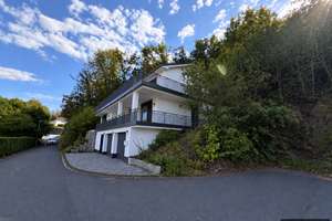 Neuwertiges, energieeffizientes Familienhaus mit 220 m² Wohnfläche und Panoramablick – 57080 Niederschelden, Siegen – Vorschaubild 12