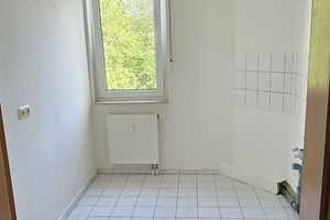 *** helle 2-Raumwohnung in Uninähe mit Aufzug und TG-Platz*** – Stadlerstraße 17, 9126 Chemnitz – Vorschaubild 7