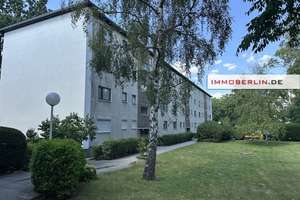 IMMOBERLIN.DE - Wohlfühllage! Sehr behagliche Wohnung mit ruhiger Loggia – Die vollständige Adresse der Immobilie erhältst du vom Anbieter., 13593 Wilhelmstadt, Berlin – Vorschaubild 2