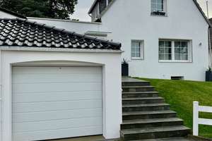 Ein Familientraum im Top-Zustand!!! Einfach Zuhause!!!! – Die vollständige Adresse der Immobilie erhältst du vom Anbieter., 42651 Solingen-Mitte, Solingen – Vorschaubild 1
