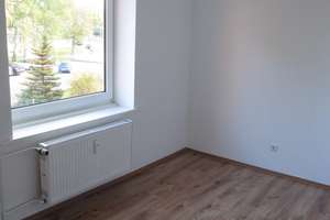 Familienidyll: Balkon und Wohlfühlatmosphäre inklusive – Schäferkamp 45, 38226 Lebenstedt, Salzgitter – Vorschaubild 4