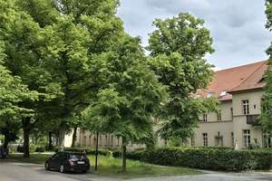 BEZUGSFREIES UND GROßES EINFAMILIENHAUS MIT MODERNEN ANBAU IN DENKMALGESCHÜTZTEN ENSEMBLE – Hobrechtsfelder Chaussee 164, 13125 Buch, Berlin – Vorschaubild 27