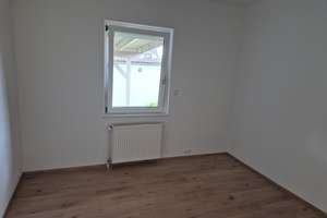 Exklusiv saniertes freistehendes Einfamilienhaus mit Kamin, Südterrasse & großem Garten von privat – Sarstedter Straße 2A, 30519 Mittelfeld, Hannover – Vorschaubild 14