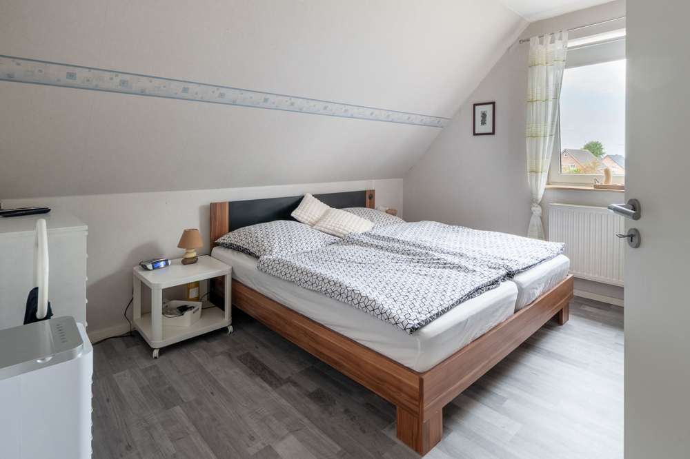 Immobilie in Norstedt - Solide gebaut, energetisch durchdacht und gut gelegen: familiengerechtes Einfamilienhaus in Viöl. - Bild 10