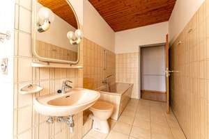 Bezugsfreie 2-Zimmer Altbauwohnung im Wedding – Guineastraße 38, 13351 Wedding, Berlin – Vorschaubild 11