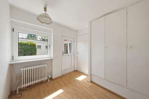 In ruhiger Grünlage: Renovierungsbedürftiger Reihenbungalow mit zwei Terrassen und Einliegeroption – Die vollständige Adresse der Immobilie erhältst du vom Anbieter., 14165 Zehlendorf, Berlin – Vorschaubild 22