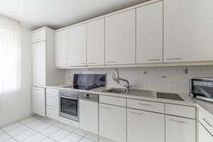 Gepflegte 4-Zimmer-Eigentumswohnung mit Balkon in begehrter Lage von Braunschweig-Querum – Die vollständige Adresse der Immobilie erhältst du vom Anbieter., 38108 Wabe-Schunter-Beberbach, Braunschweig – Vorschaubild 4
