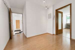 2 Zimmer Gartenwohnung mit Küche – Schmalkaldener Straße 14, 80807 Milbertshofen, München – Vorschaubild 5
