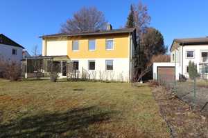 Ruhiges Einfamilienhaus mit Renovierungsbedarf und sonnigem Südgarten in Lochhausen/Langwied – München – Vorschaubild 1