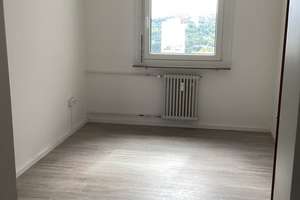 Hier findet jeder seinen Platz: großzügige 4,5-Zimmer-Wohnung – Wallensteinstr. 37, 70437 Freiberg, Stuttgart – Vorschaubild 9