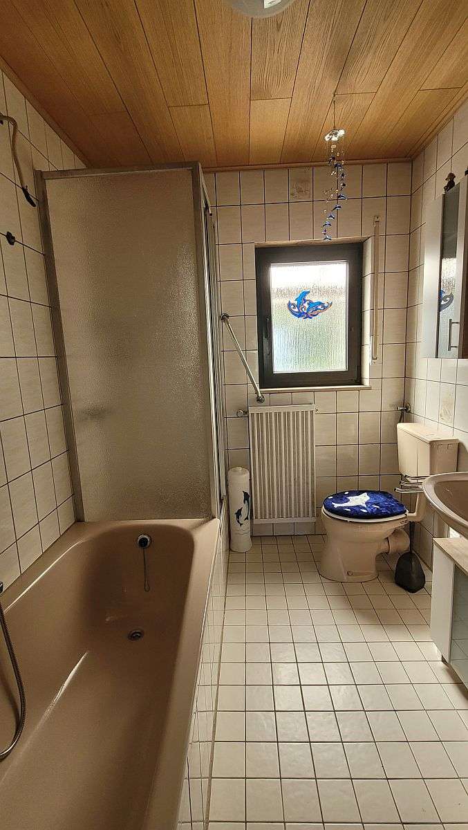 Immobilie in Staudernheim - Einfamilienhaus mit Garage am Waldrand - Bild 3