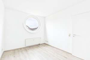 Wohnen oder Investieren: Stilvolle 2,5-Zimmer-Wohnung mit Balkon & Top-Ausstattung in Rheinnähe !!! – 40597 Benrath, Düsseldorf – Vorschaubild 4